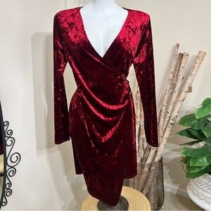 Lulu's Maroon Crushed Velvet Long Sleeved
Faux Wrap Dress